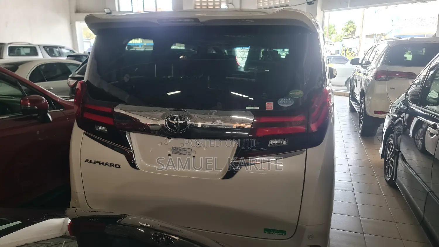 Toyota Alphard 2018 White