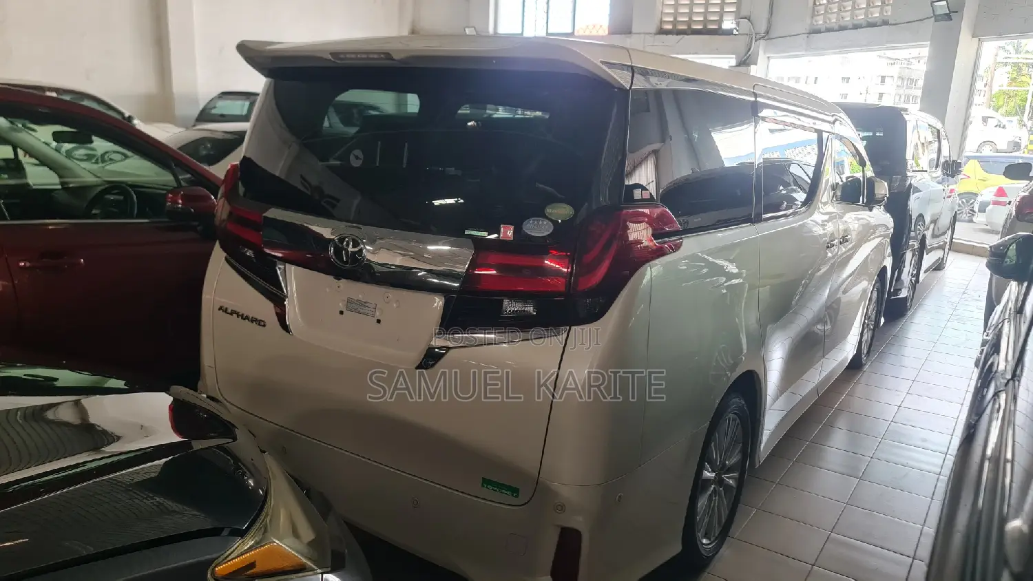 Toyota Alphard 2018 White