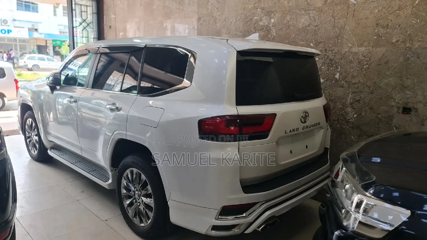 Toyota Land Cruiser 2023 White