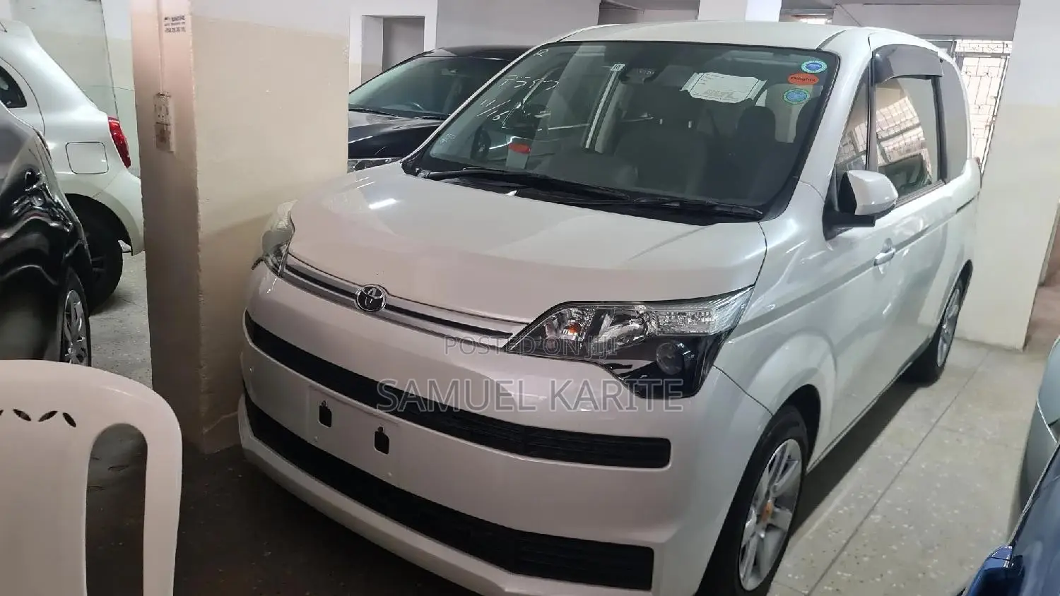 Toyota Spade 2016 White