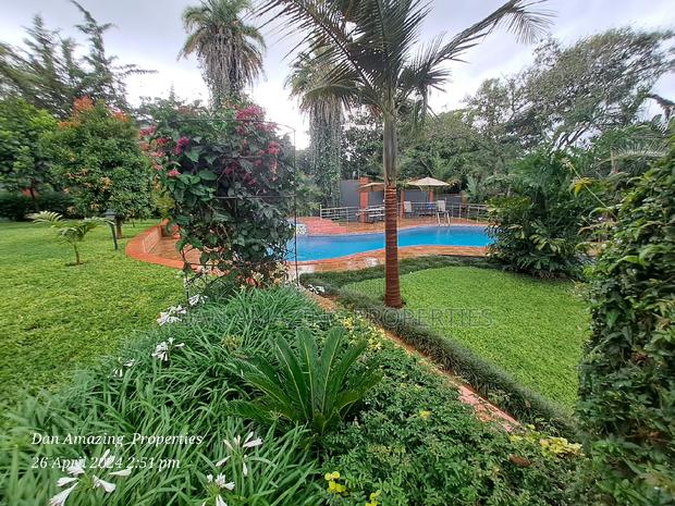 6bdrm Mansion in /On 1 Acre, Runda for sale - thumbnail 17