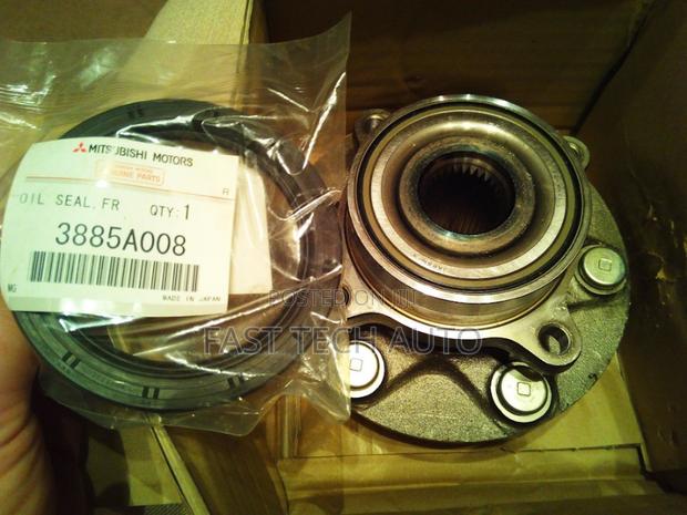 Front Wheel Hub Pajero