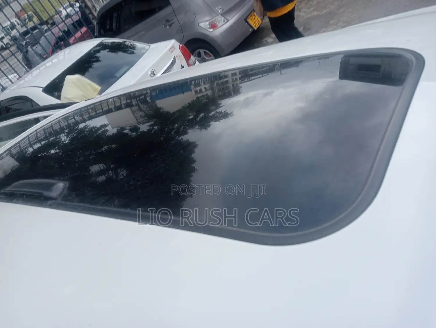 Toyota Voxy SV Premium 2014 White