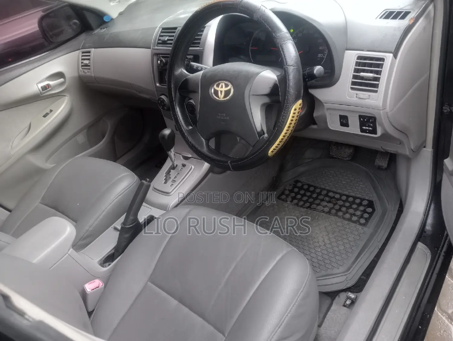 Toyota Axio 2011 Black