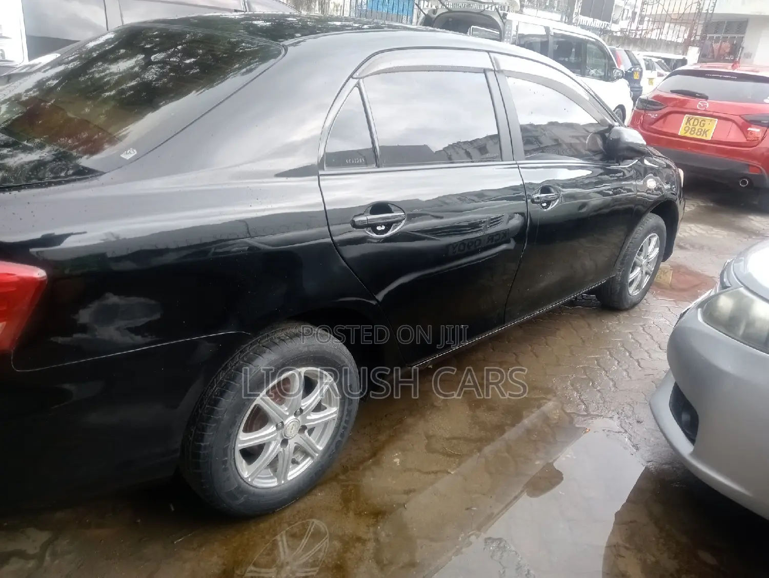 Toyota Axio 2011 Black