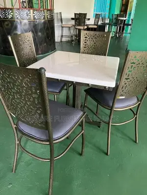 Restaurant Table With 4 Chairs