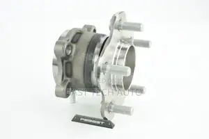 Front Wheel Hub Nissan X-Trail