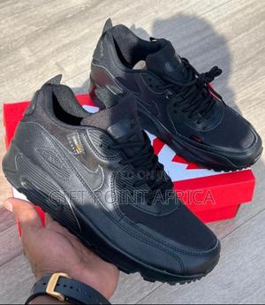 Nike Air Max 90 Unisex Sneakers - thumbnail 2