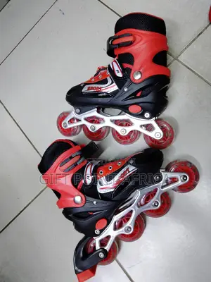 Size 31-42 Kids Adjustable Roller Skates