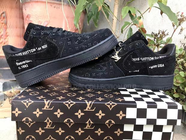 Louis Vuitton - thumbnail 2