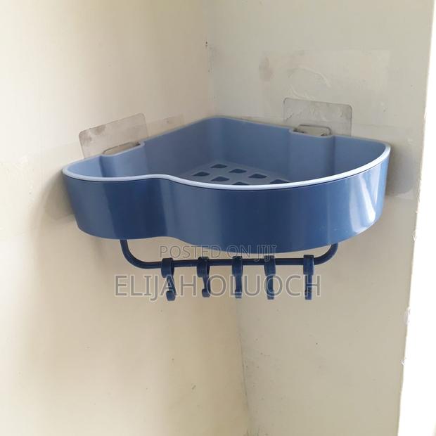 Triangular Bathroom Organizer With 5 Hooks - thumbnail 2