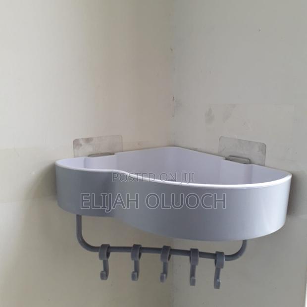 Triangular Bathroom Organizer With 5 Hooks - thumbnail 3