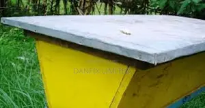 Hardwood Made Kenya Top Bar Hive