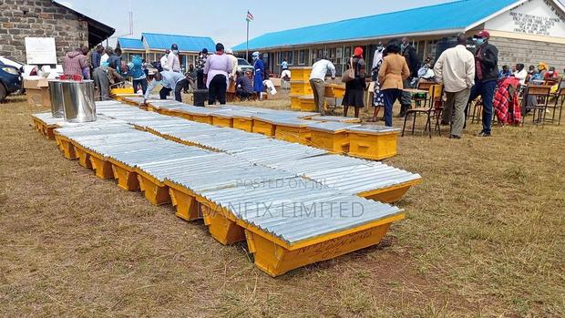 Hardwood Kenya Top Bar Hives
