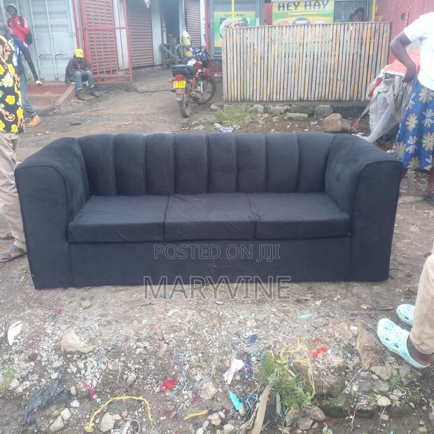 Brand New 3seater