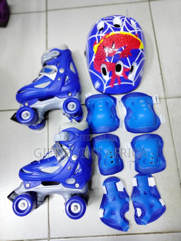 Full Set Four Wheels Adjustable Kids Skates - thumbnail 2