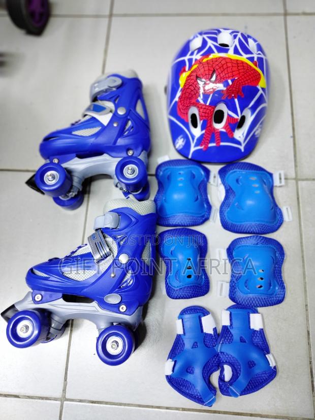 Full Set Four Wheels Adjustable Kids Skates - thumbnail 3