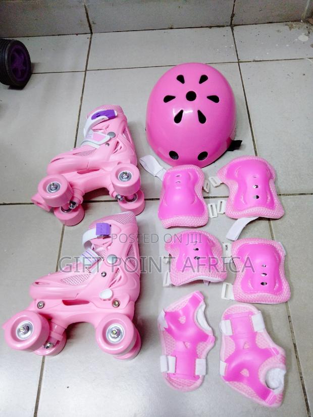 Full Set Four Wheel Skates (Quad Skate) - thumbnail 3