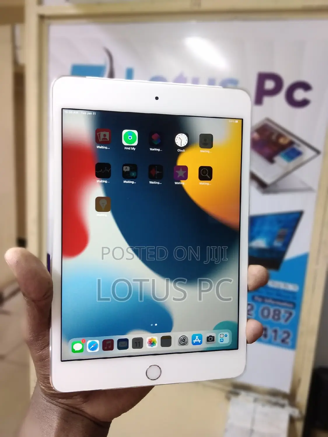 Apple iPad mini 4 32 GB Silver