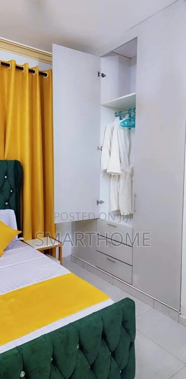 Spacious Abnb South B