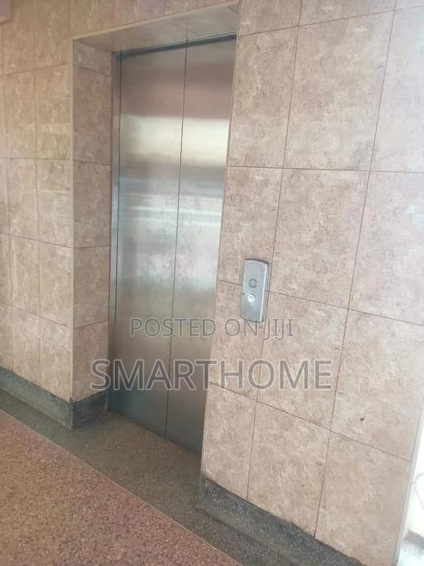 Queen Abnb Sanasana - thumbnail 6