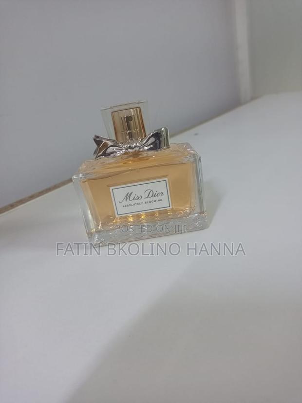 Absolutely Blooming Miss Dior Perfume - main view