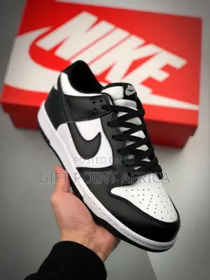 Nike SB Low Cut Black White Unisex Sneakers