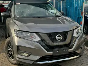 Nissan X-Trail 2.0 Petrol FWD 2018 Gray