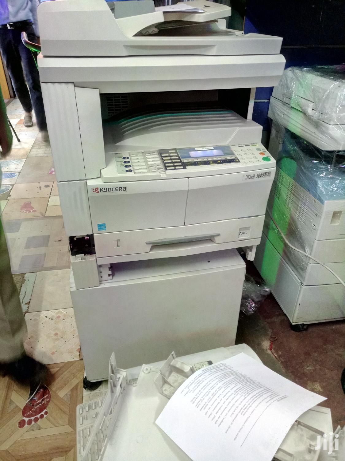 Kyocera Km 2050