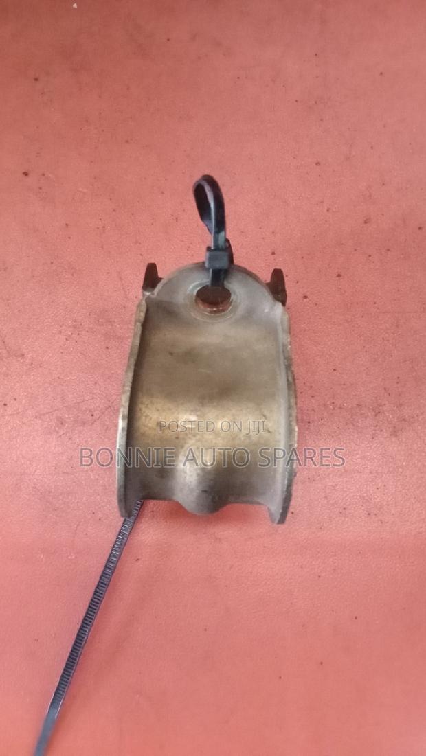 Demio 2005 Stabilizer D-bush - thumbnail 2