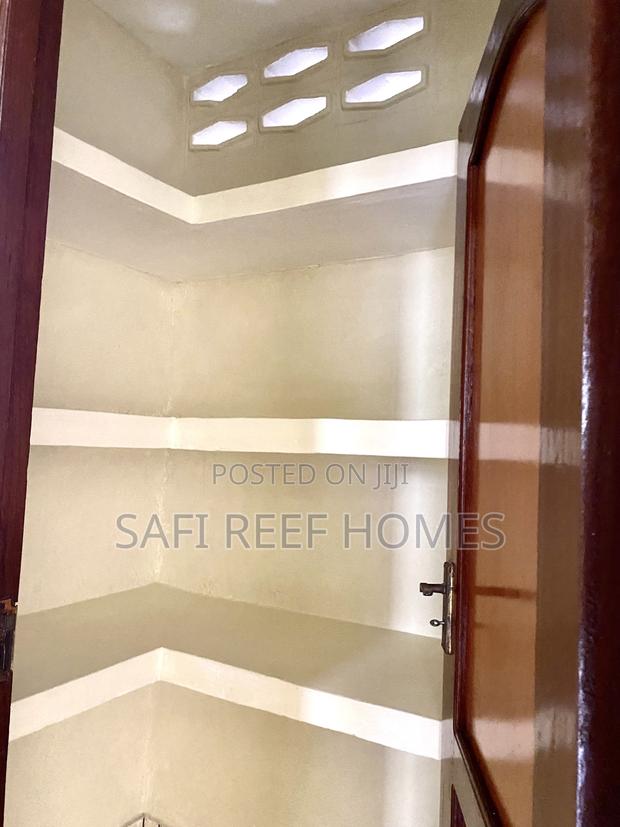 2bdrm Apartment in Tudor for rent - thumbnail 3