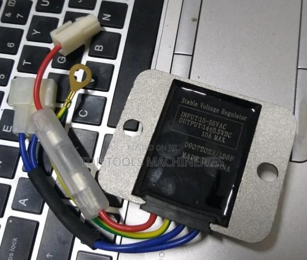 Stable Voltage Regulator 14vdc 10a - main view