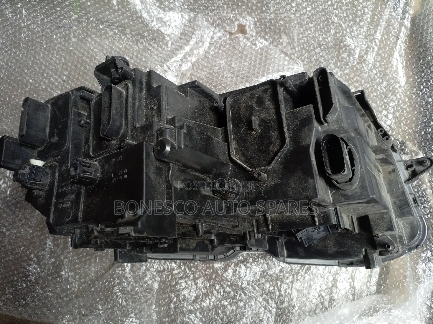 Volkswagen Tiguan (2016-2023 Model) Xenon Headlight Assembly