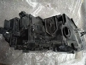 Volkswagen Tiguan (2016-2023 Model) Xenon Headlight Assembly