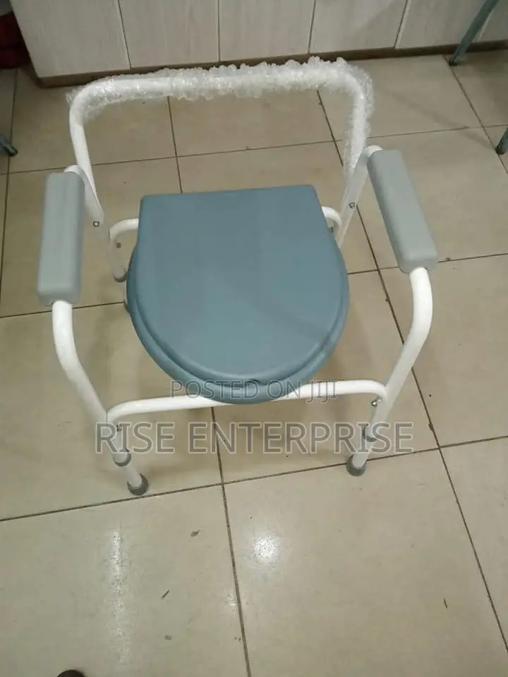 Commode Chair/Toilet Seat for Elderly