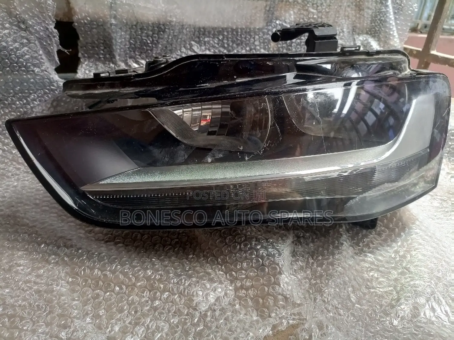 AUDI A4 B8/ (2011-2016) Front Left Nonxenon Headlight