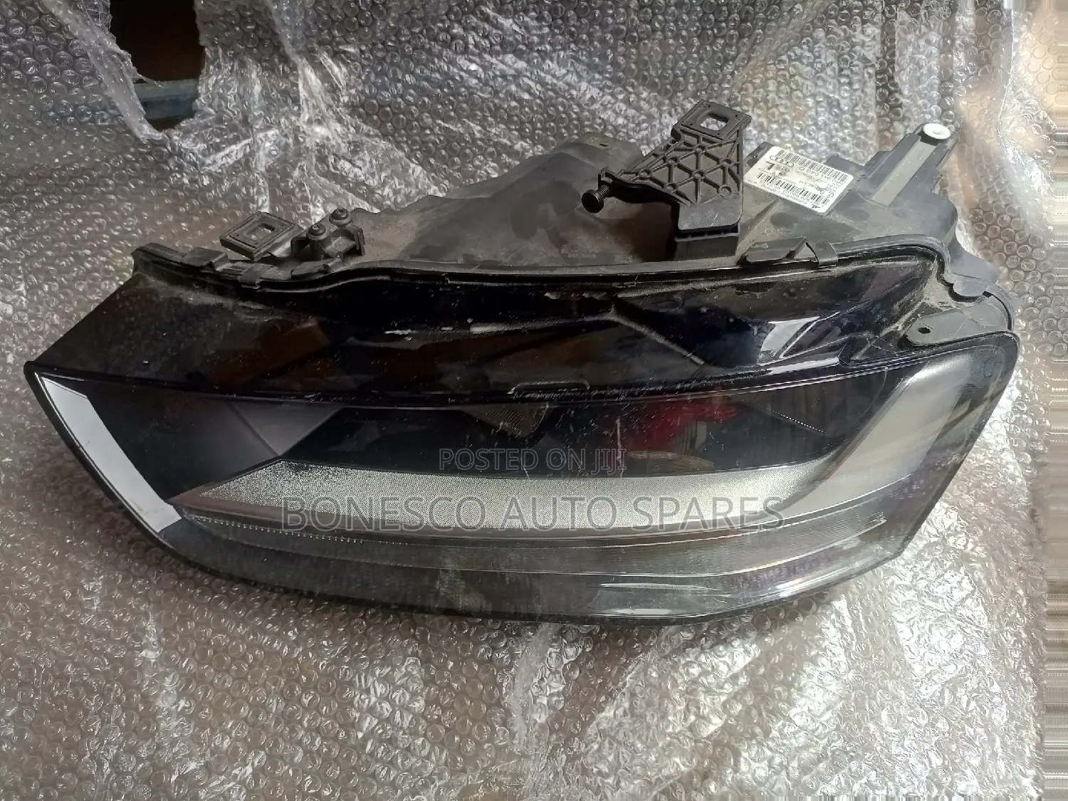 AUDI A4 B8/ (2011-2016) Front Left Nonxenon Headlight