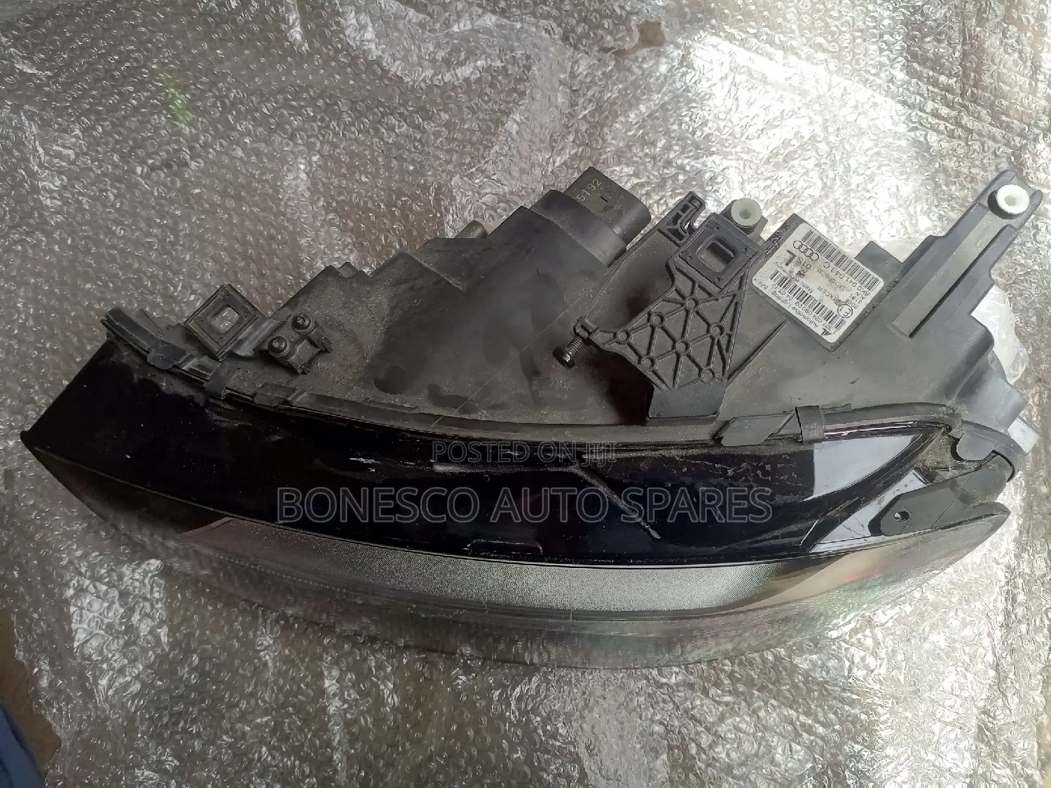 Audi A4 (B8) Left Nonxenon Headlight