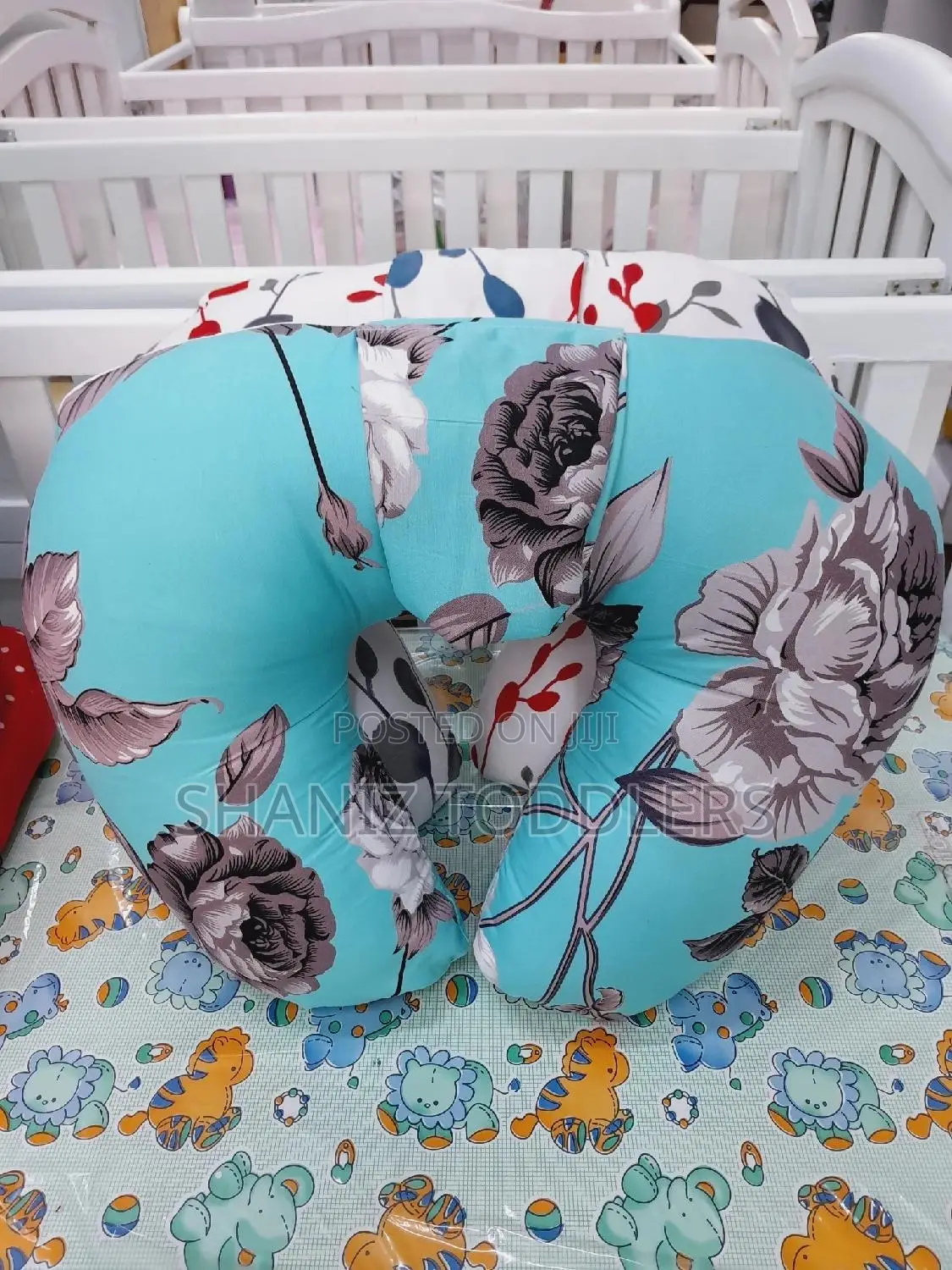 Nursing Pillow * Nursing Pillow * Nursing Pillow