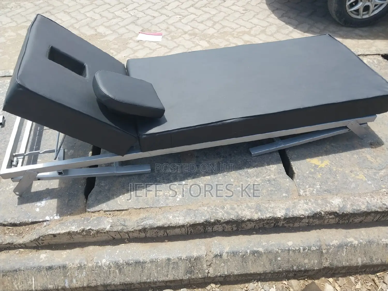 Comfortable Adjustable Local Massage Bed