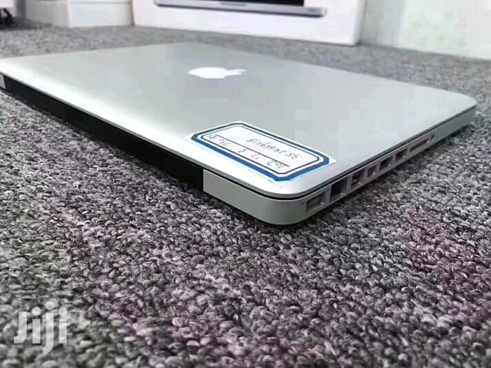 Laptop Apple MacBook Pro 4GB Intel Core i5 HDD 500GB