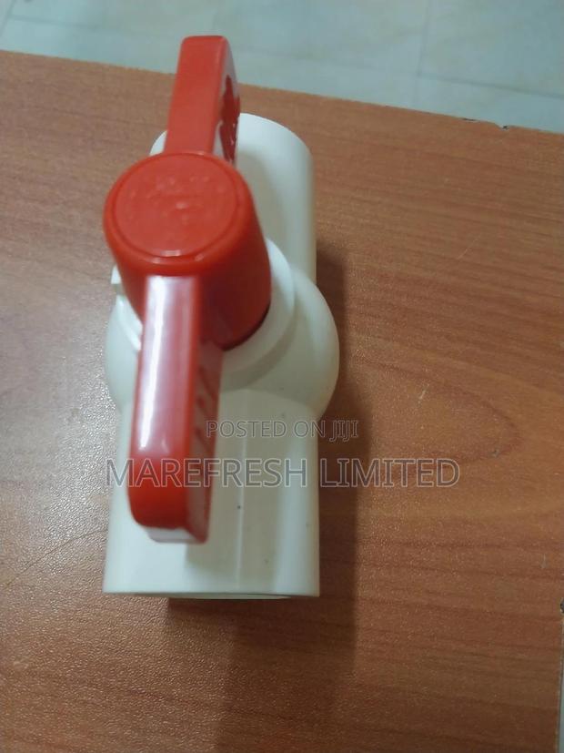 Ballvalve UPVC 3/4" - thumbnail 4