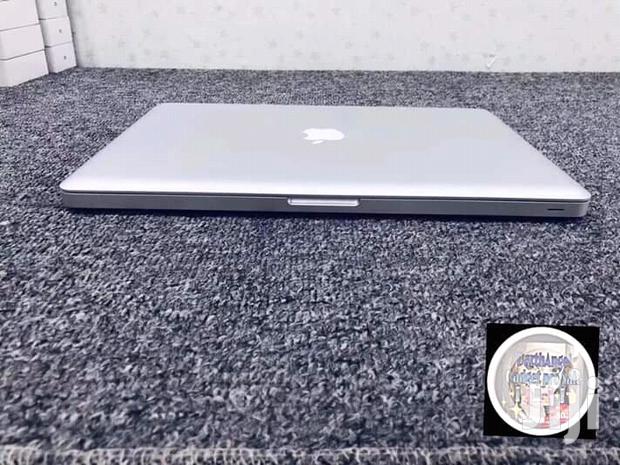 Laptop Apple MacBook Pro 4GB Intel Core I5 HDD 500GB - thumbnail 3