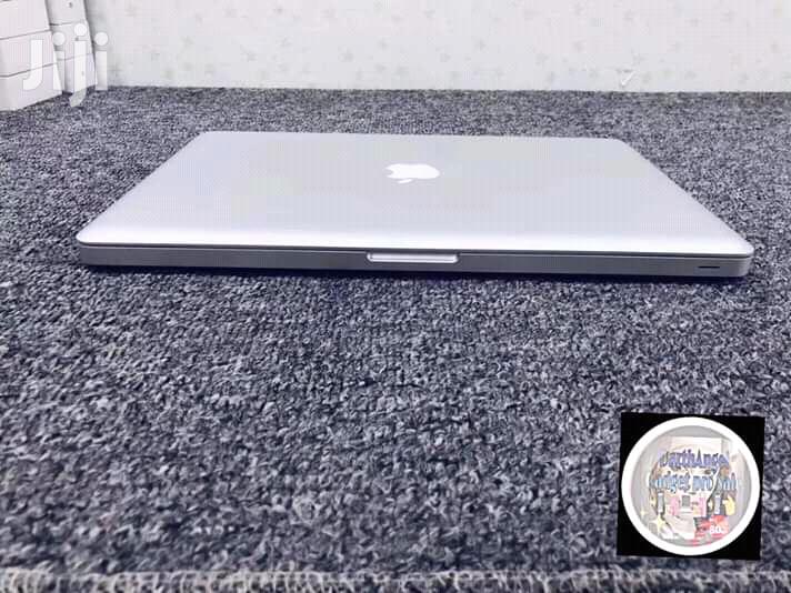 Laptop Apple MacBook Pro 4GB Intel Core I5 HDD 500GB