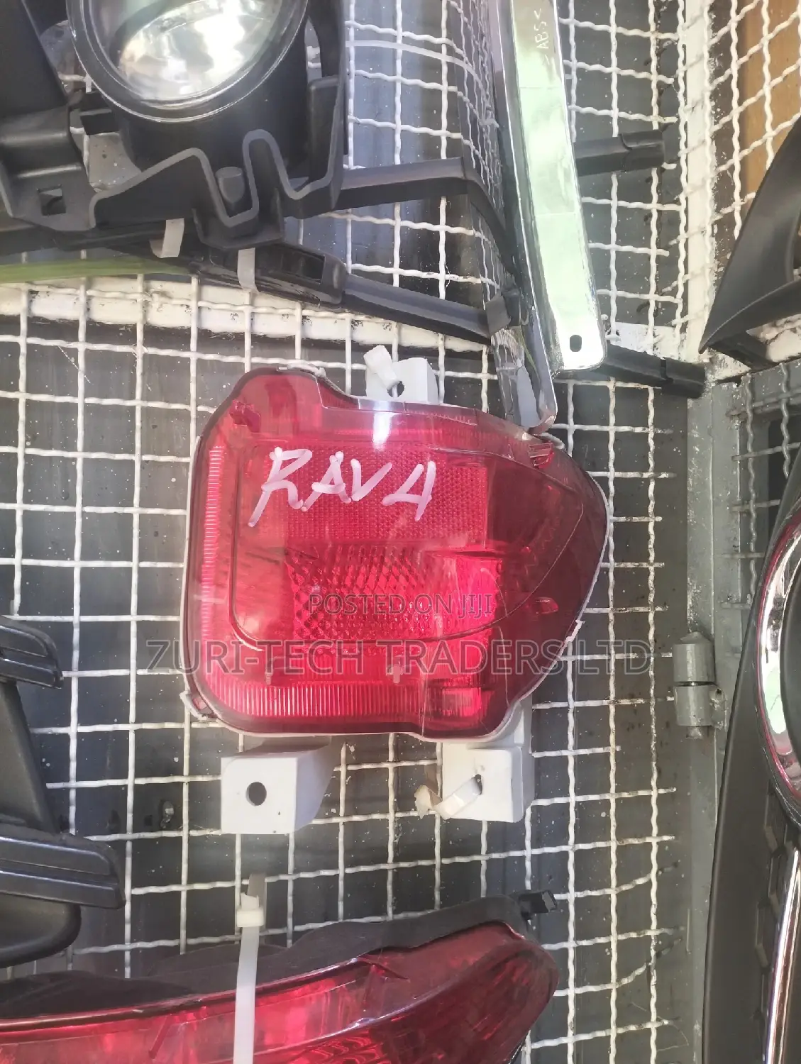 Rav 4 Bumper Reflector Light