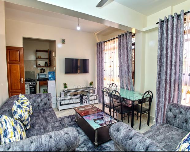 Vok,Airbnb 1 Bedroom,With Lift,Near Naivas Supermarket,