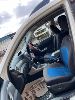 Subaru Forester 2010 White