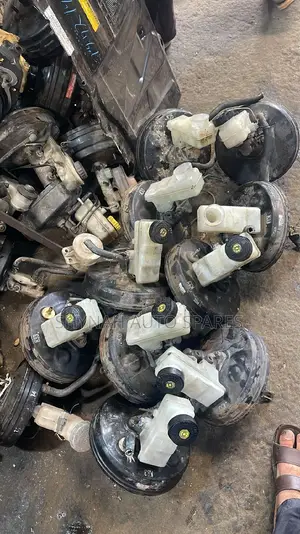 Toyota Fun Cargo Brake Master Cylinder and Booster Complete