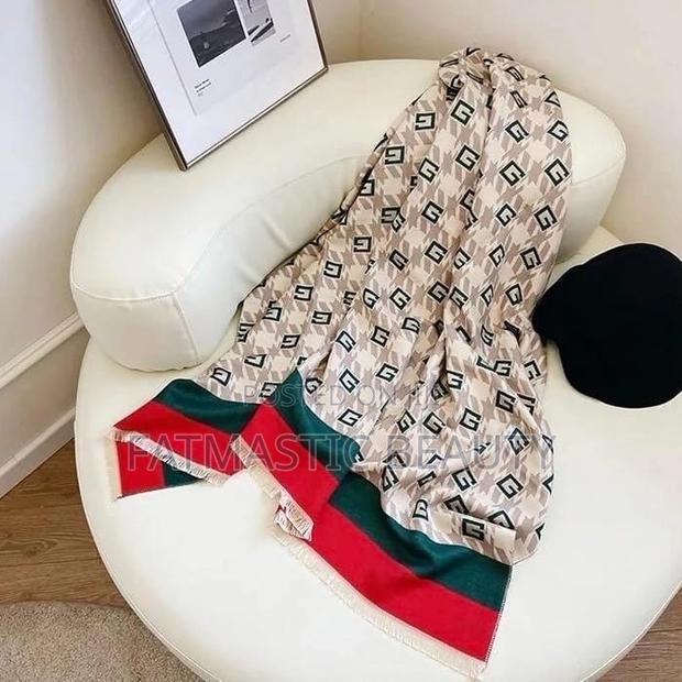 Quality Shawl for Women - main view