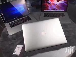 Laptop Apple MacBook Pro 4GB Intel Core i5 HDD 500GB